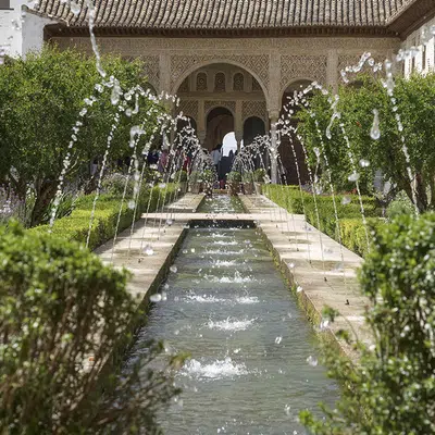Andalusien und Marokko ─ Wasserkunst im Orient